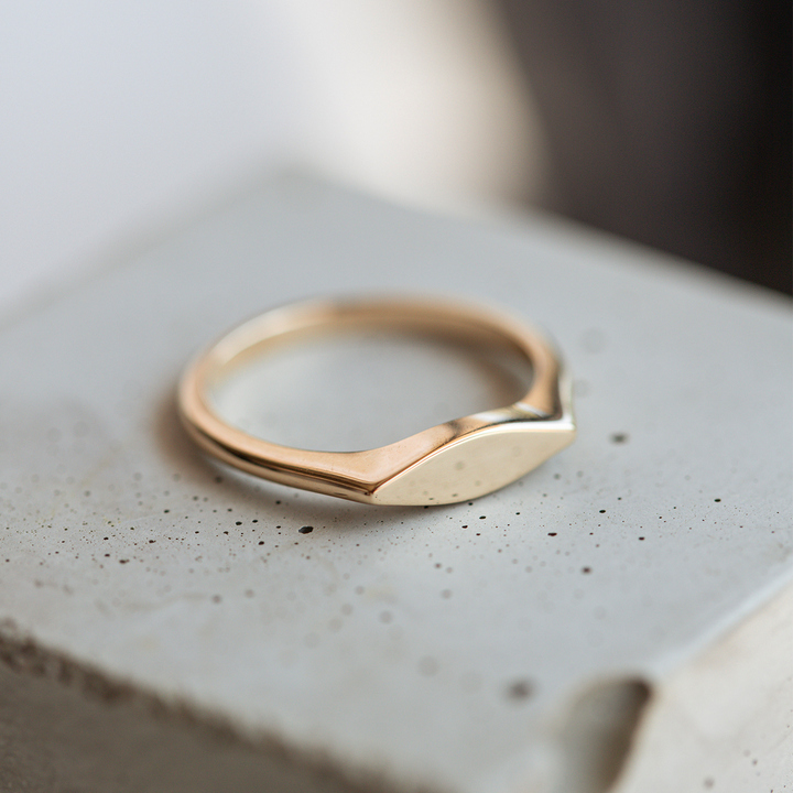 Interleaf Signet Ring - Consider the Wldflwrs
