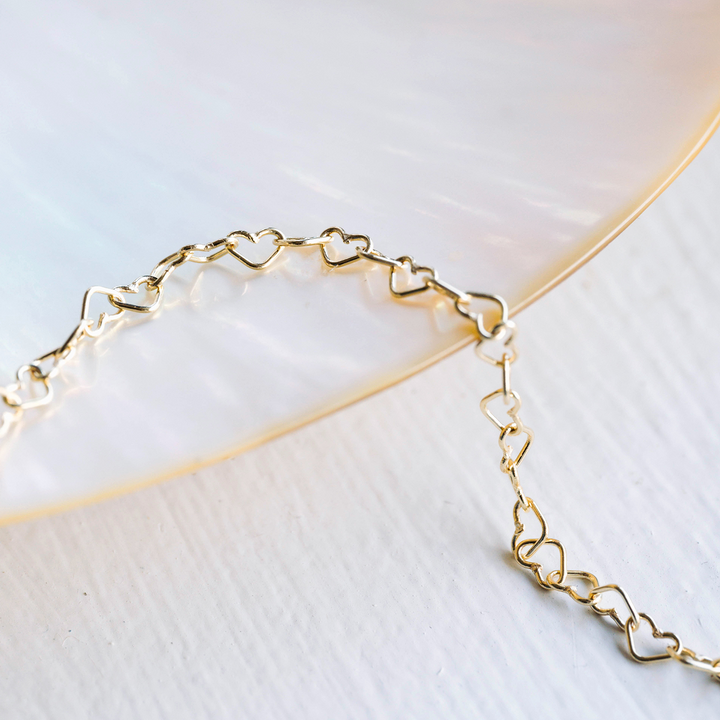 Heart Link Bracelet - Consider the Wldflwrs