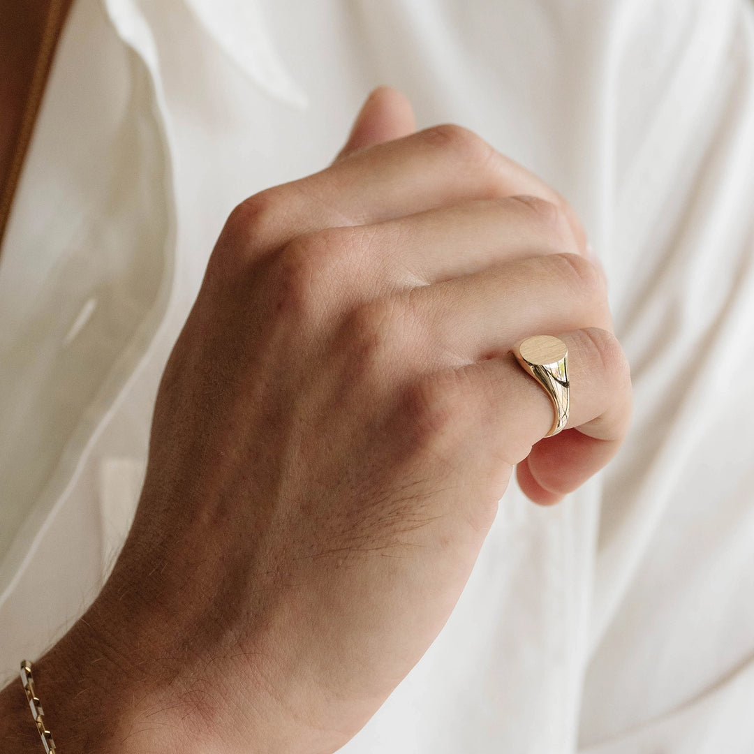 Die Struck Small Oval Signet Ring