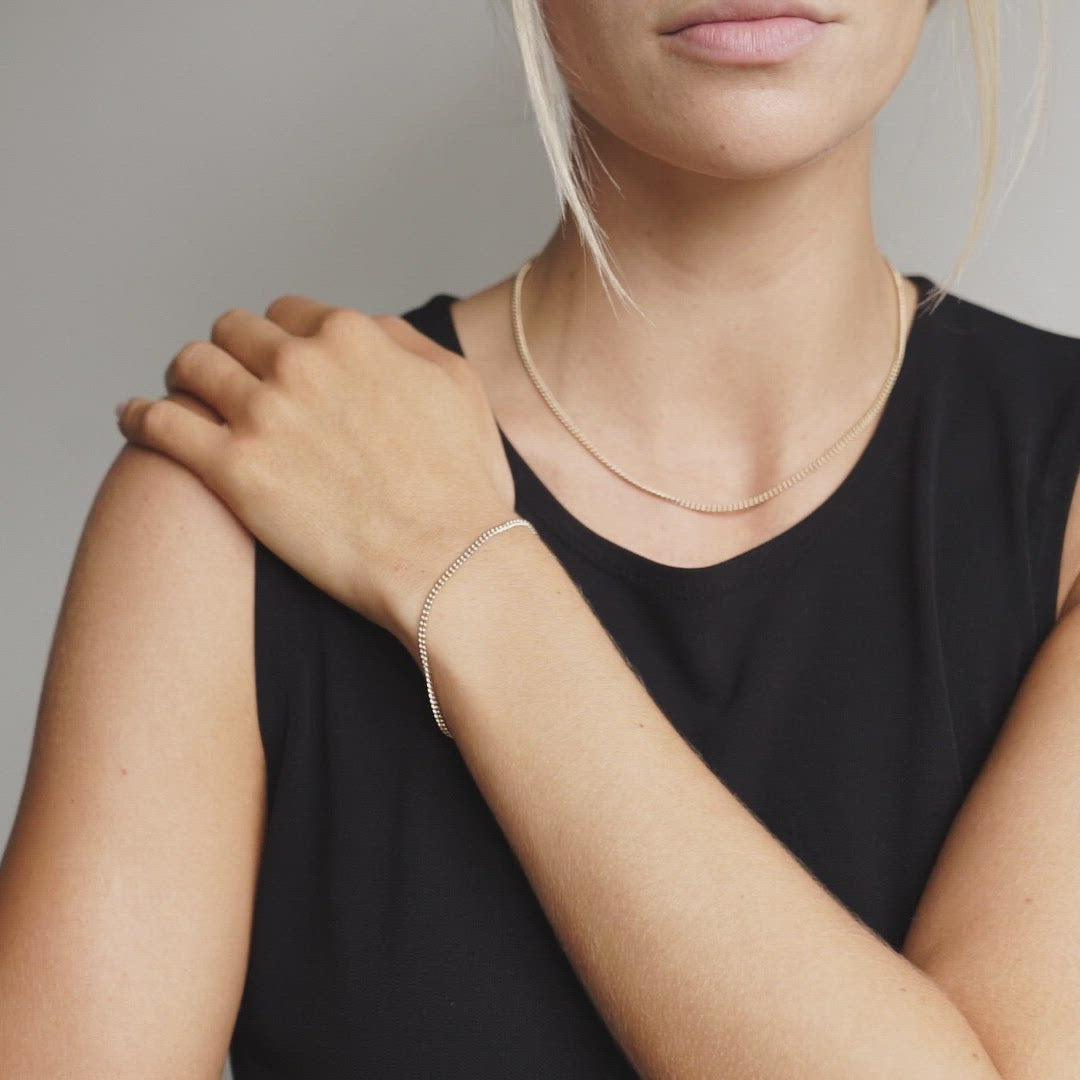 Chateaux Curb Necklace - Consider the Wldflwrs