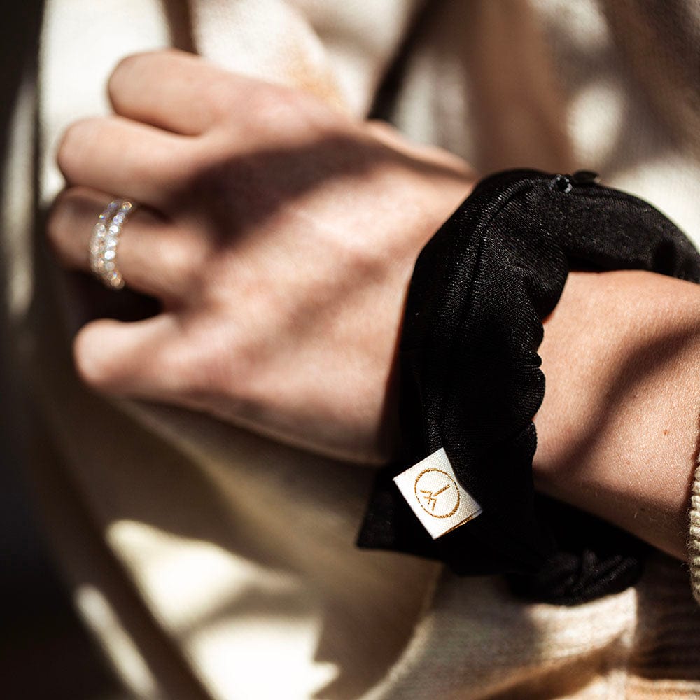 Jewelry Pocket Scrunchie - Consider the Wldflwrs
