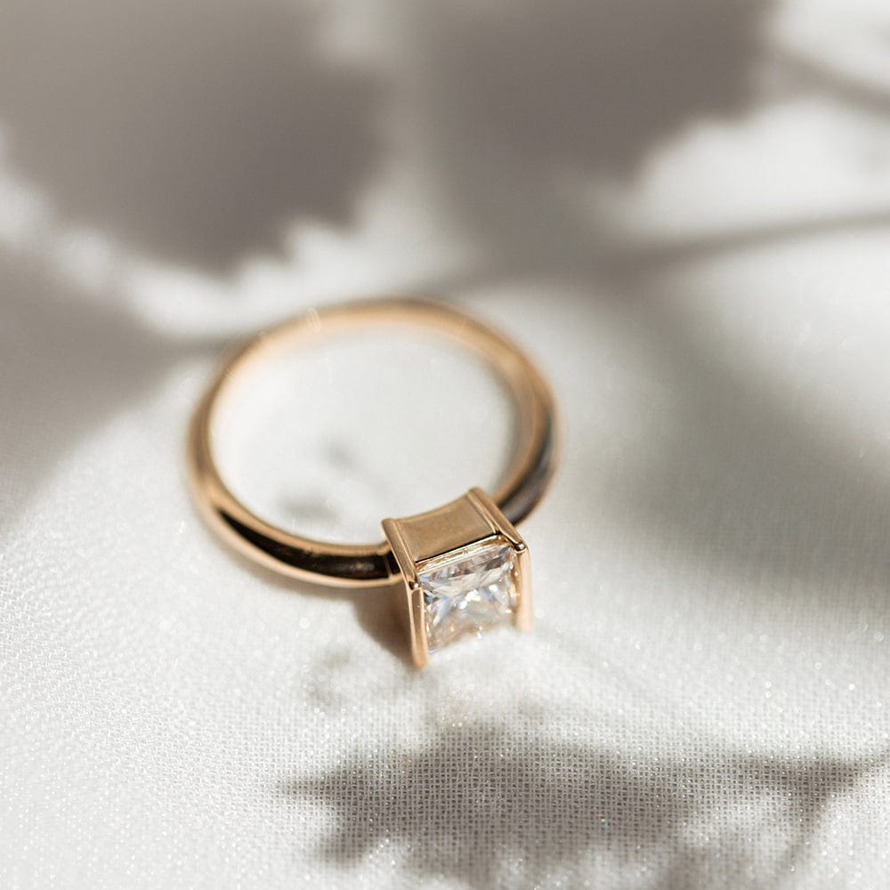 Mae Diamond Ring - Consider the Wldflwrs