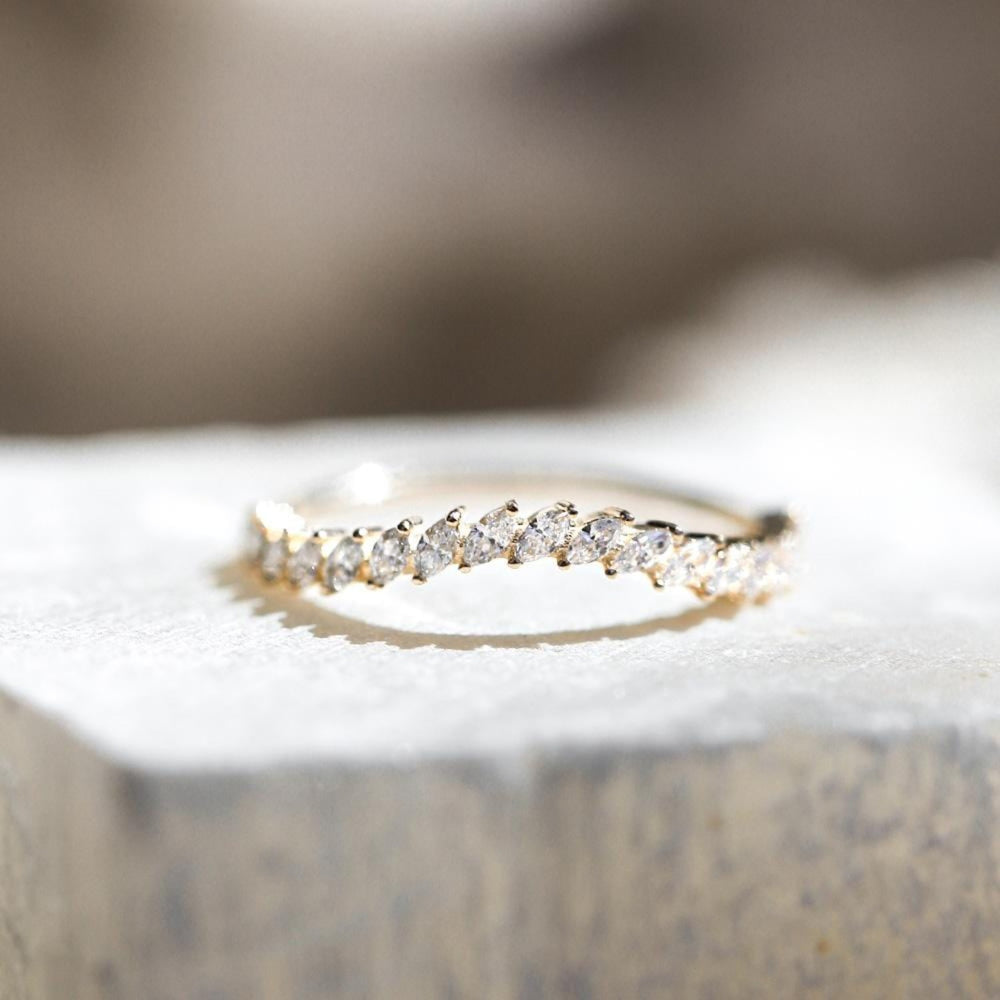 Arched Petite Domino Marquise Band - Consider the Wldflwrs