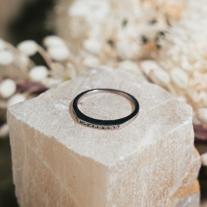 Platinum Vertical Skinny Channel Diamond Band