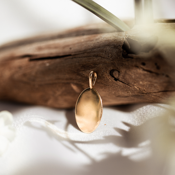 Large Oval Heritage Charm - Consider the Wldflwrs