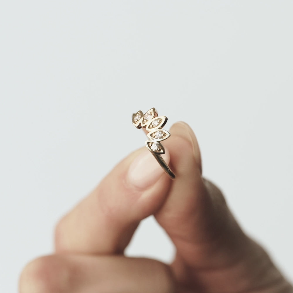 Large Water Lily Diamond Ring (Earth Mined) - Consider the Wldflwrs